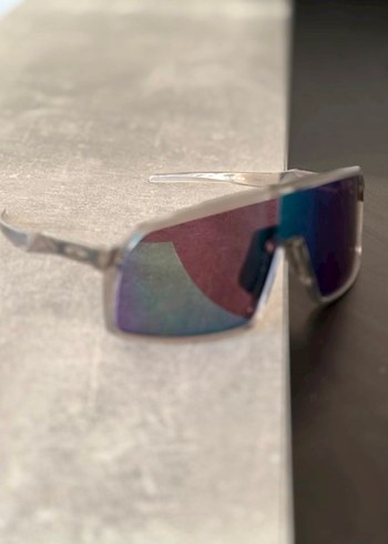 Orijinal Oakley Sutro Güneş Gözlüğü - Prizm Lens - Almanya'dan - Görsel 4