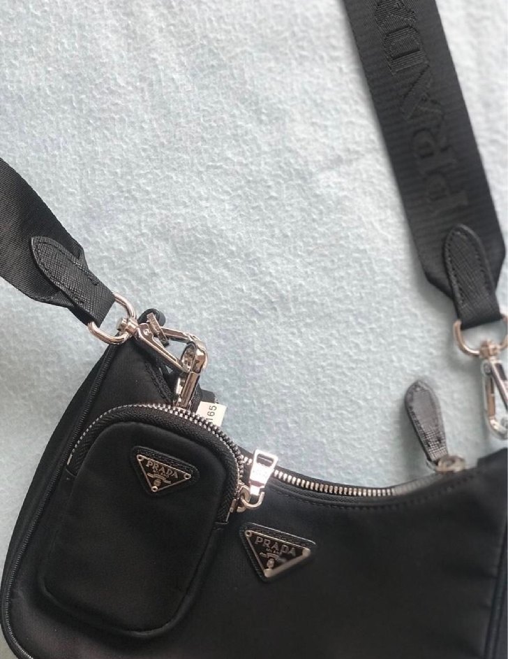 Prada Siyah Deri Fermuarlı Kadın Çanta - Görsel 3