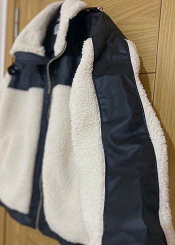 Beyaz siyah Kadın Peluş Mont - Görsel 2