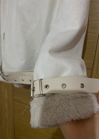 Kadın Bej Süet Kemerli Ceket - Görsel 3