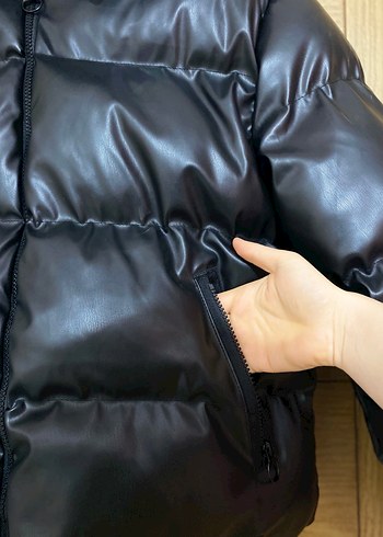 Kapüşonlu şişme deri mont - Görsel 6