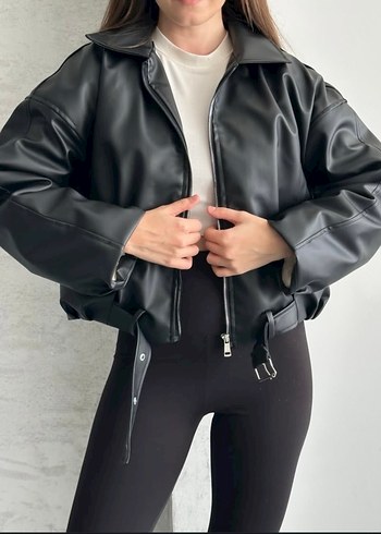 Siyah Kemerli Kısa Deri Kadın Ceket - Görsel 6