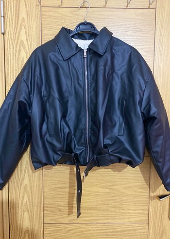 Siyah Kemerli Kısa Deri Kadın Ceket - Görsel 7