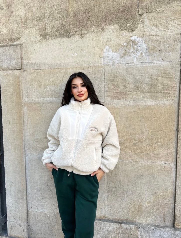 Beyaz Şişme Yumuşak Kumaşlı Kadın Ceket - Görsel 4