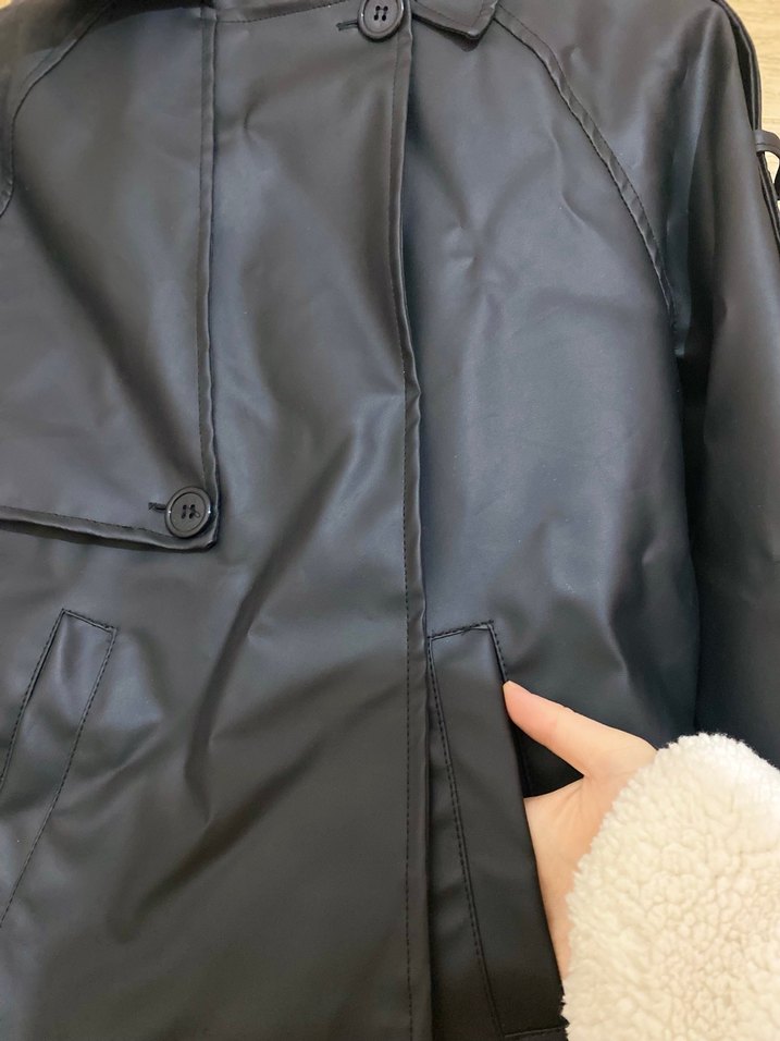 Düğmeli Siyah Kadın Deri Ceket - Görsel 4