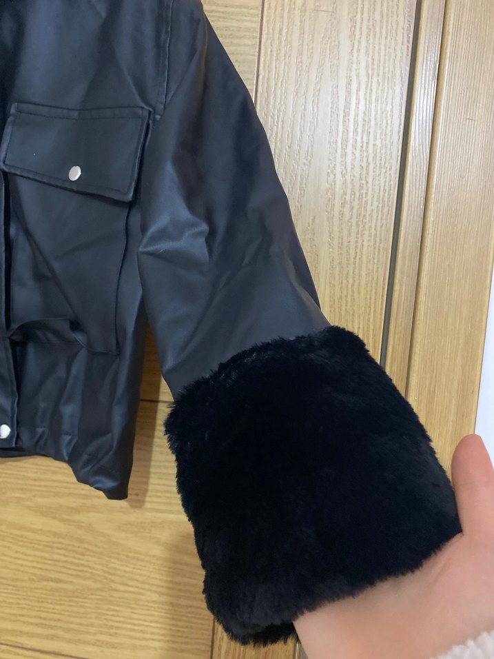 Kürk Detaylı Siyah Deri Kadın Ceket - Görsel 2