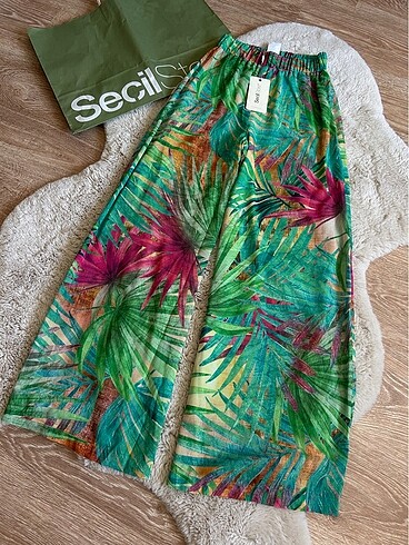 Yesil desenli genis pantolon