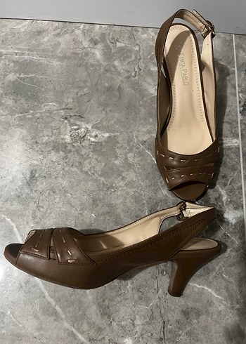 Kahve Deri Kadın Dolgu Topuklu Sandalet - Görsel 3