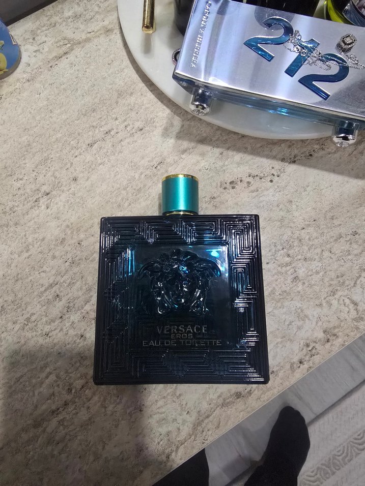 Versace Erkek Parfümü 200 ML - Görsel 2