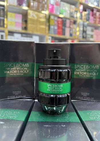 SPICEBOMB Infrared Erkek Parfümü - Siyah - Görsel 3