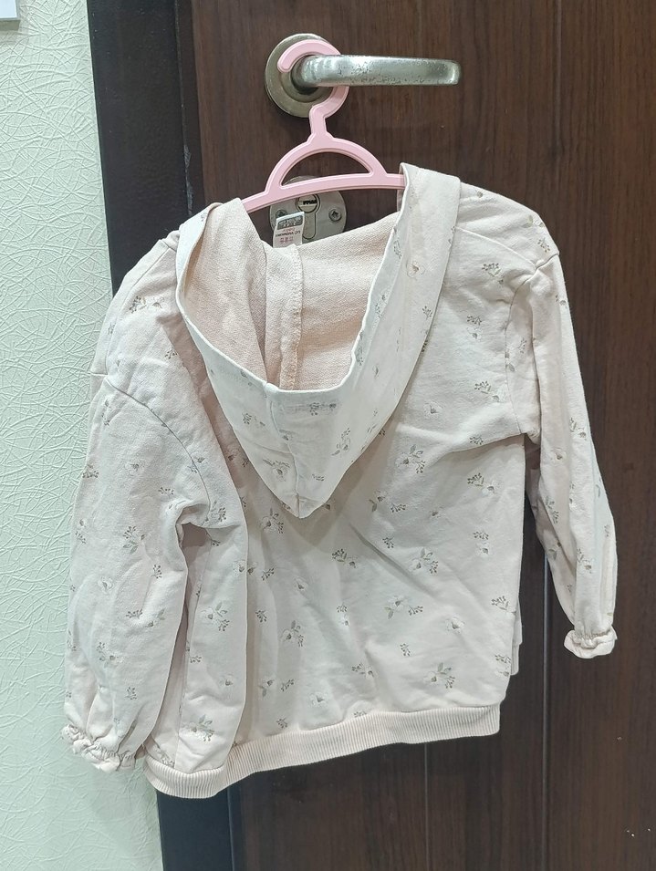 LCW Kız Çocuk Kapüşonlu Pamuk Ceket - Görsel 2