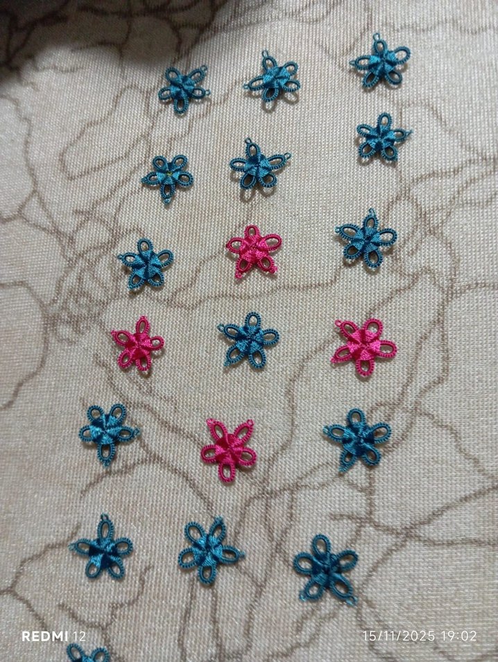 Bohem Çiçek Desenli El İşi Kumaş - Görsel 2