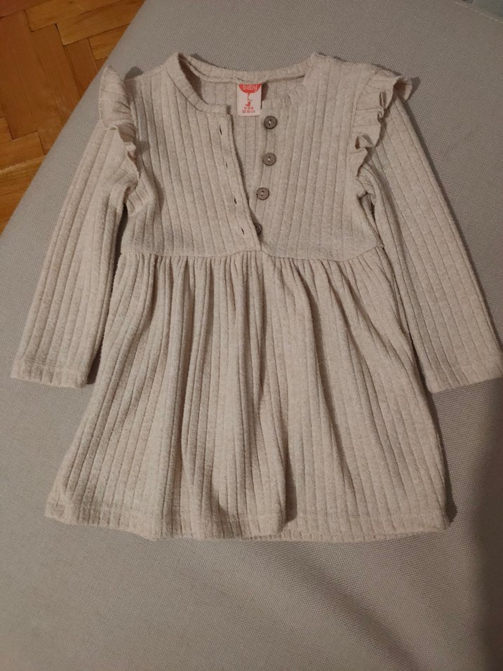 Bej Düğmeli bebek elbise - Görsel 2