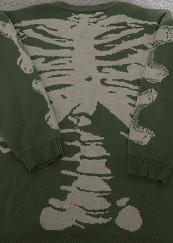 Yeşil arkası iskelet desenli oversize kazak unisex - Görsel 3