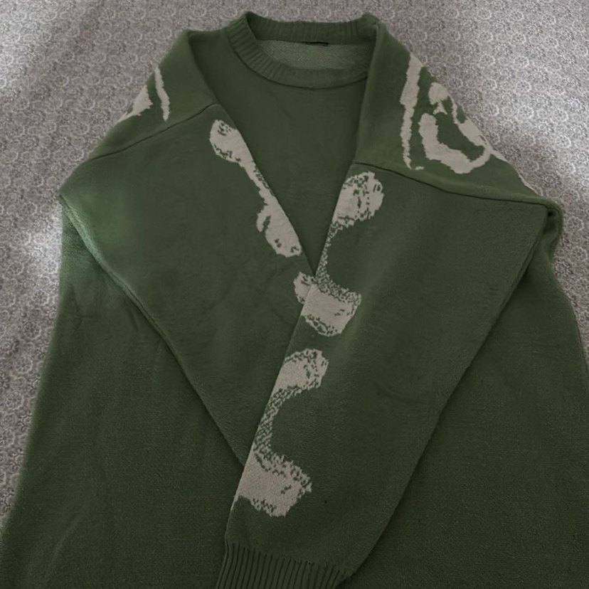 Yeşil arkası iskelet desenli oversize kazak unisex - Görsel 5