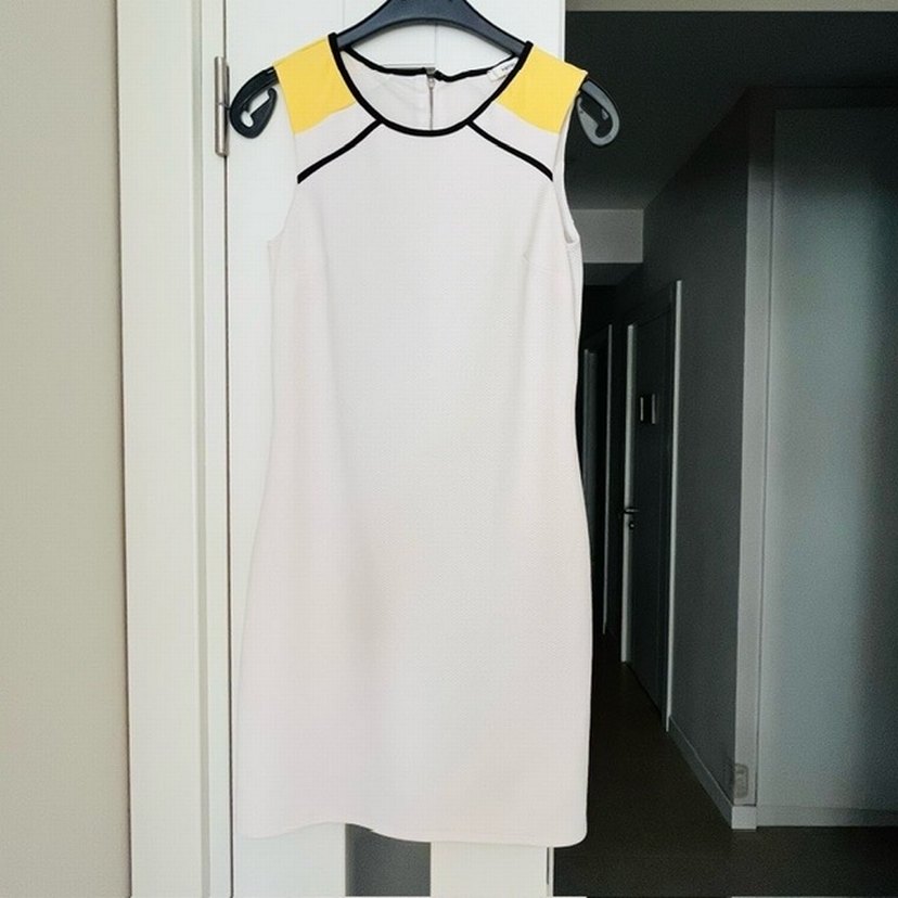 Koton Fütüristik Elbise - Görsel 4