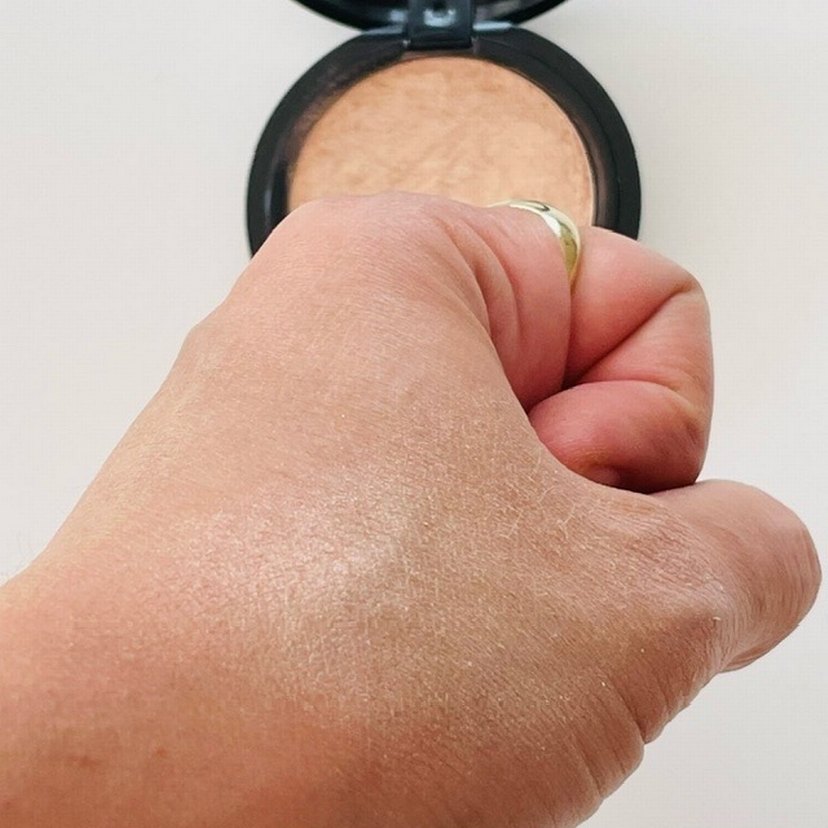 H&M Highlighter Aydınlatıcı Pudra - Görsel 2