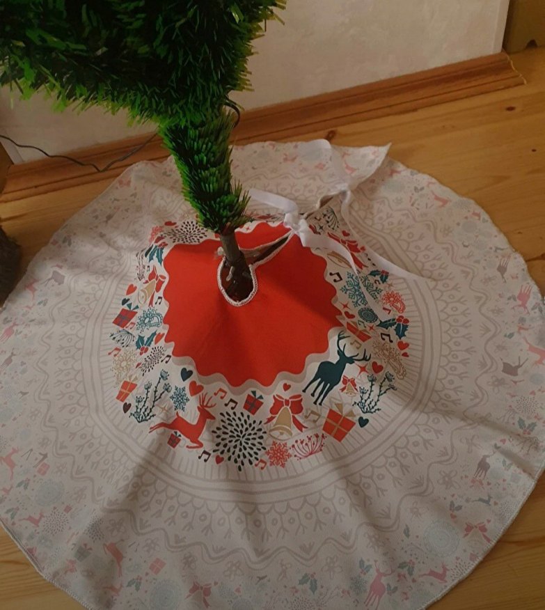 Renkli Işıklı Yılbaşı Ağacı alt örtüsü - Görsel 3