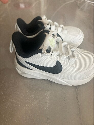 Nike Erkek çocuk ayakkabısı