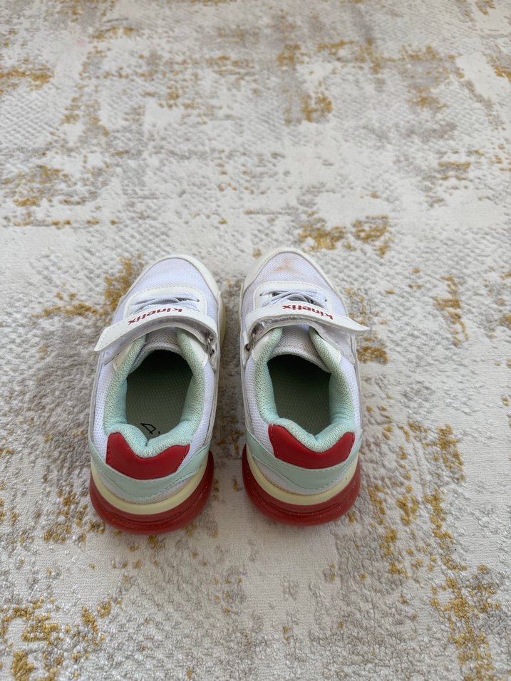 Kinetix Beyaz Kız Çocuk Spor Ayakkabı - Görsel 2