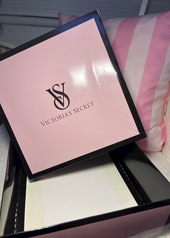Victoria's Secret Kadın Hediye KUTU - Görsel 4