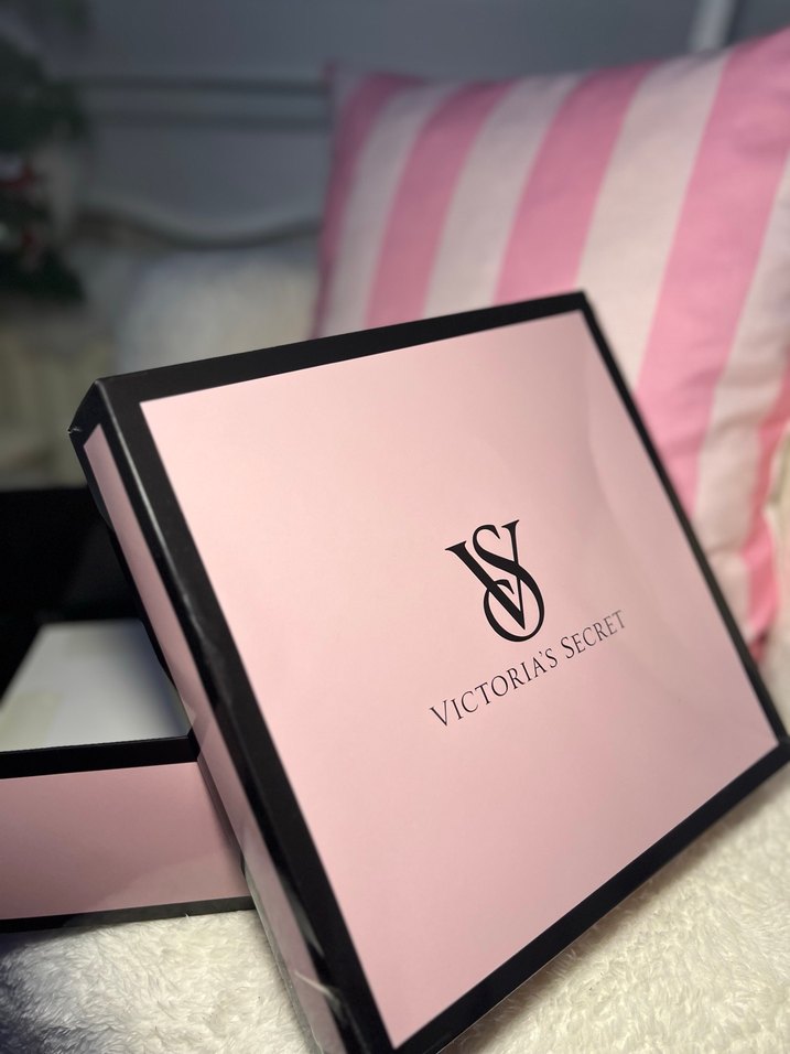 Victoria's Secret Kadın Hediye KUTU - Görsel 2