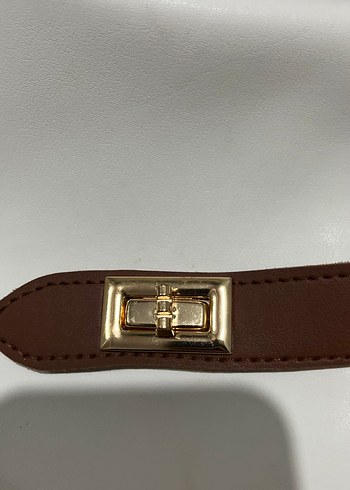 Kahverengi Tokalı Beyaz Deri Kadın Çanta - Görsel 4