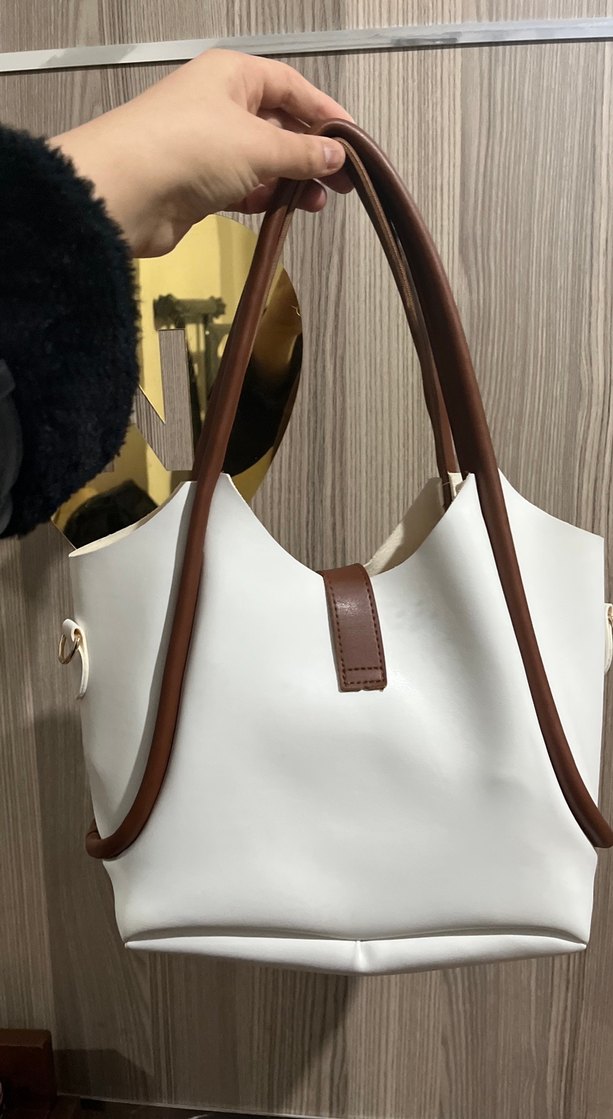 Kahverengi Tokalı Beyaz Deri Kadın Çanta - Görsel 2