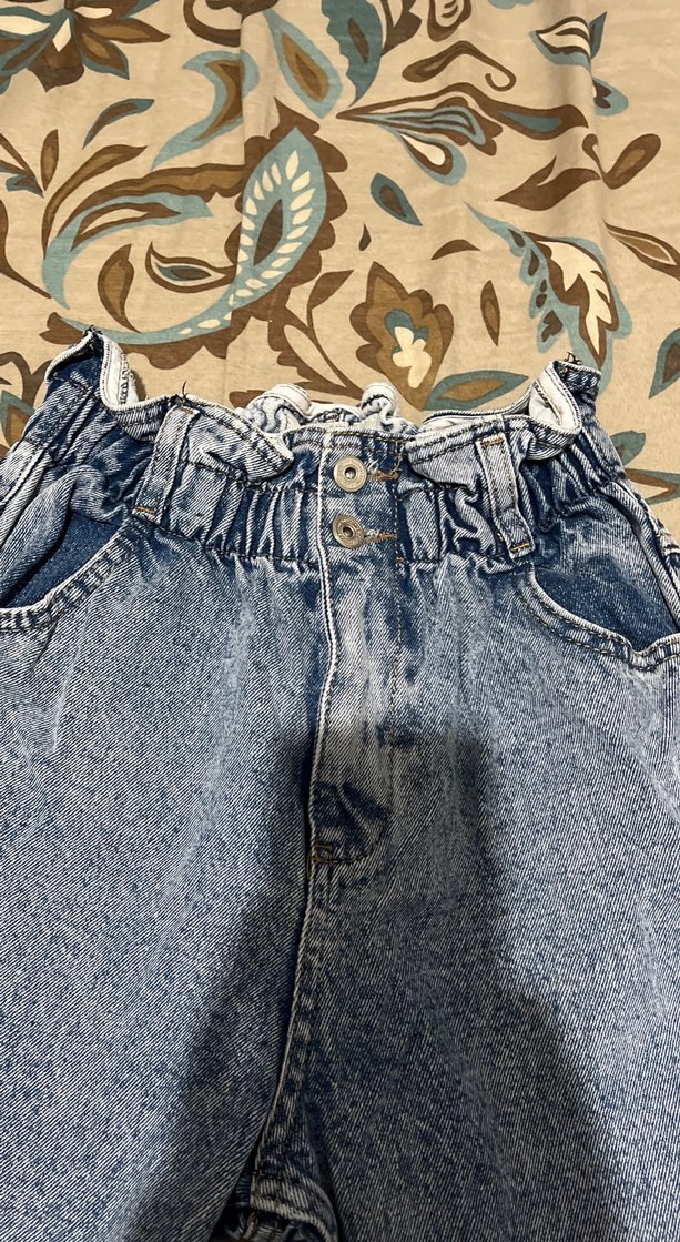 Kadın Gri Renkli Fırfırlı Bol Kesim Jean - Görsel 2