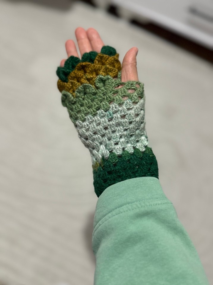 Vintage Renkli Örgü Kadın Eldiveni - Görsel 2