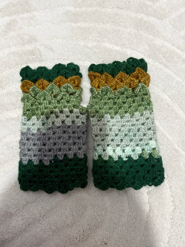 Vintage Renkli Örgü Kadın Eldiveni - Görsel 3