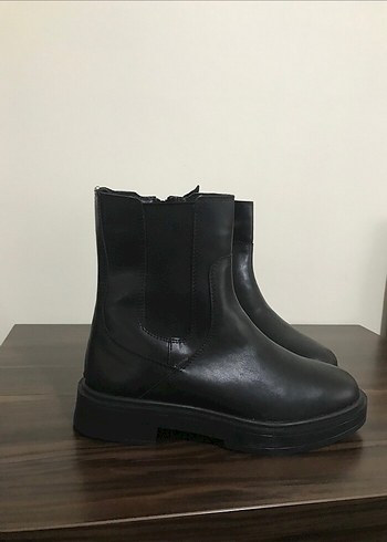 Siyah Deri Kadın Bot, Kalın Topuklu - Görsel 3