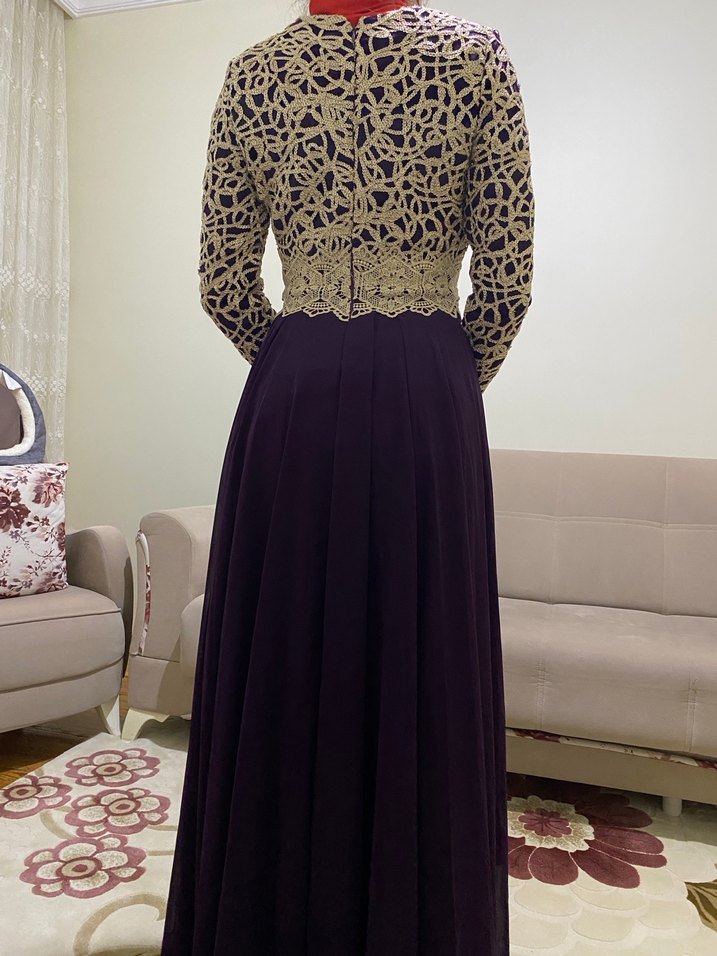 Mor Dantel Detaylı Uzun Abiye Elbise - Görsel 2