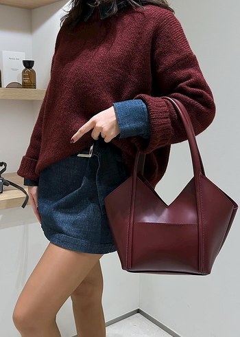 ASİMETRİK OMUZ ÇANTASI BORDO - Görsel 5