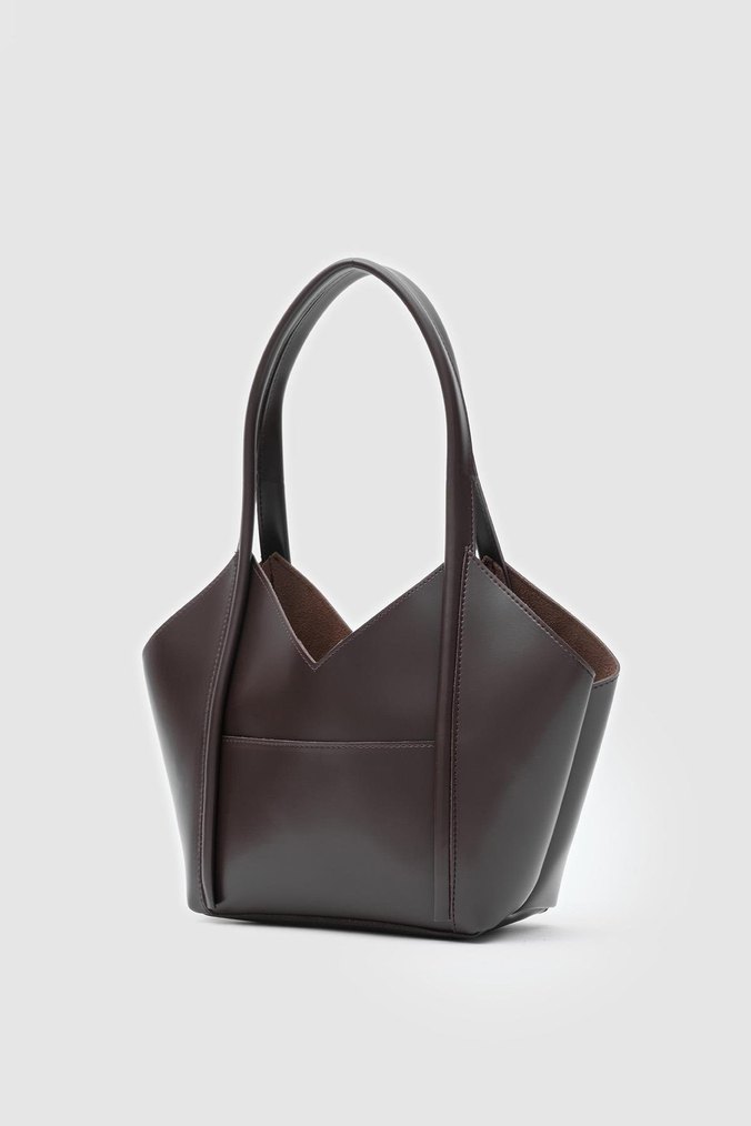 ASİMETRİK OMUZ ÇANTASI ACI KAHVE - Görsel 4