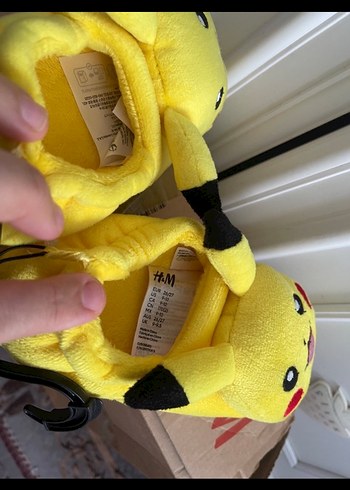 Sarı Pikachu Desenli H&M Kız Çocuk Ev Terliği - Görsel 4