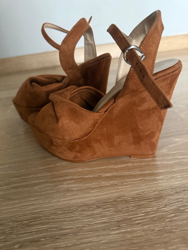 Taba rengi Süet Dolgu Topuklu Kadın Ayakkabı - Görsel 2