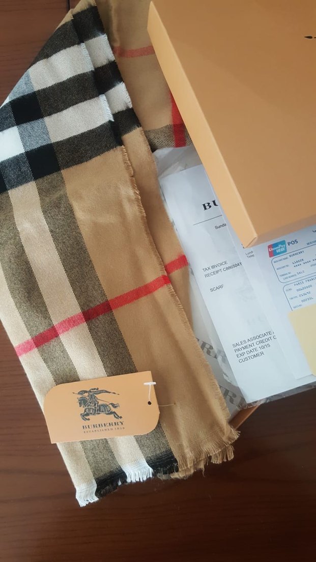 Burberry Atkı Şal - Görsel 4