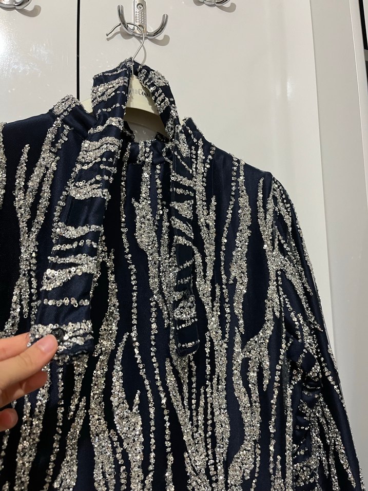 Zebra Desenli Uzun Payetli Kadın Elbise - Görsel 2