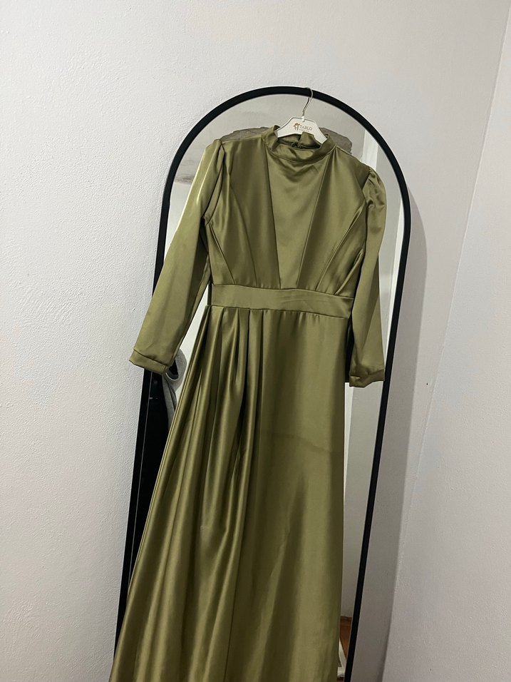 Şık Drapeli Haki Uzun Abiye Elbise - Görsel 2