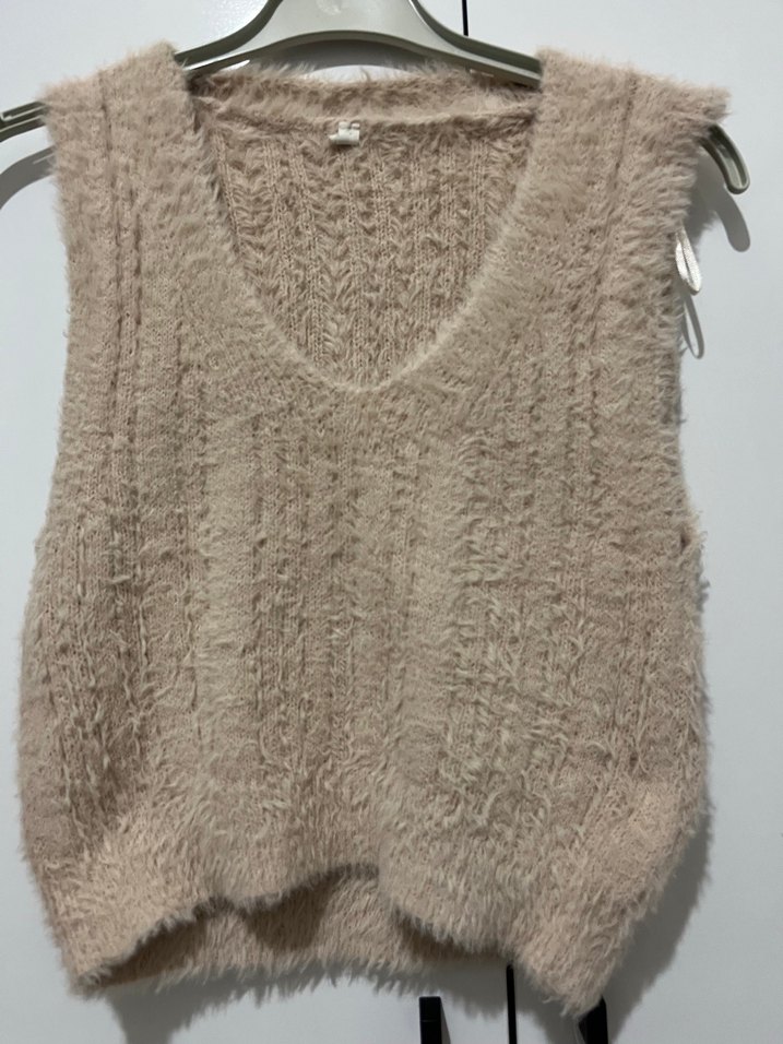 Bej V Yaka Kısa Örgü Süveter - Görsel 2