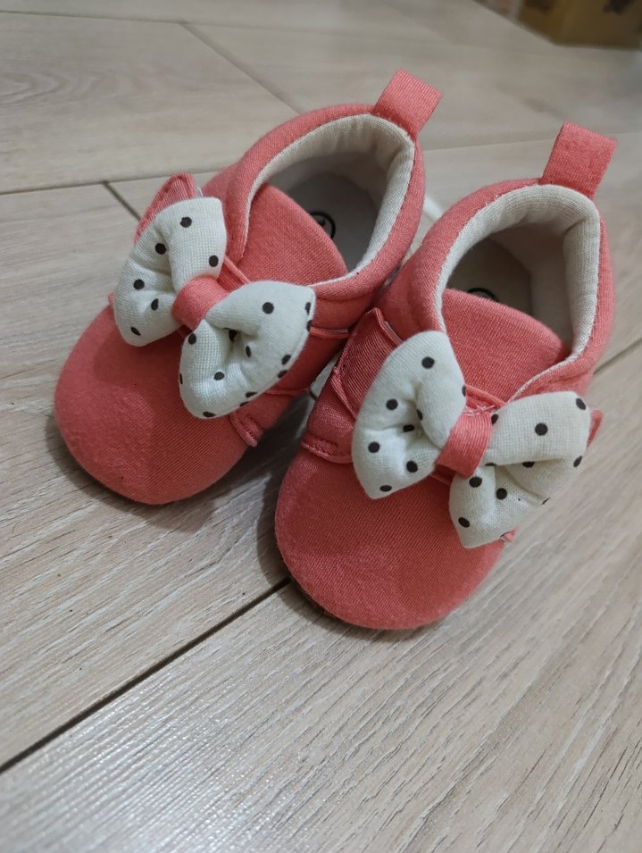 Pembe Fiyonk Detaylı İlk Adım Kız Ayakkabısı - Görsel 2