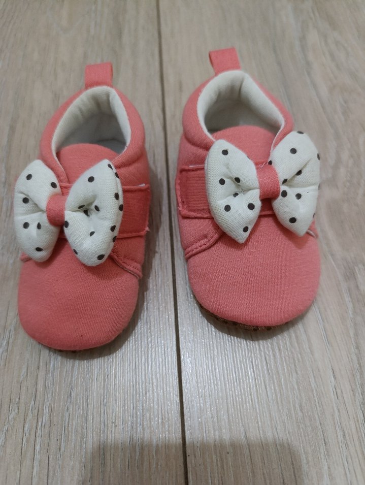 Pembe Fiyonk Detaylı İlk Adım Kız Ayakkabısı - Görsel 3