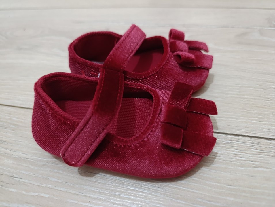 Bordo Fırfırlı Kız bebek Babet - Görsel 3