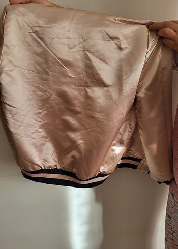 Saten Siyah Yıldız Desenli Midi Ceket - Görsel 4