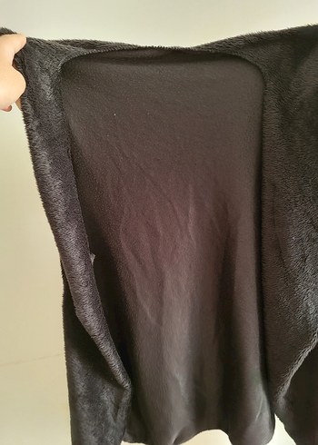 Siyah V Yaka Peluş Detaylı Hamile Yeleği - Görsel 2