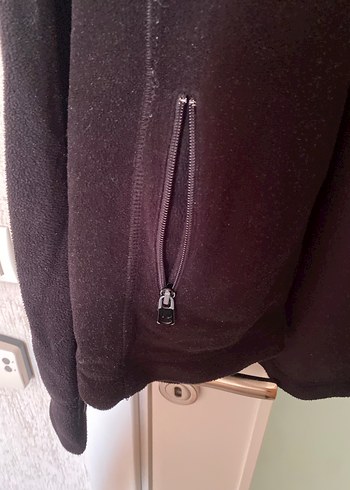 Kadın Siyah Kapüşonlu Fermuarlı Sweatshirt - Görsel 4