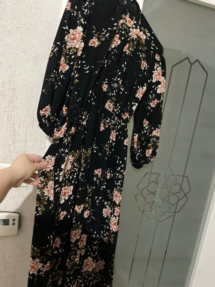 Çiçek Desenli Siyah Bohem Kadın Uzun Elbise - Görsel 2
