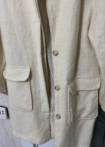 Kadın Beyaz Midi Düğmeli Keten Kaban - Görsel 3