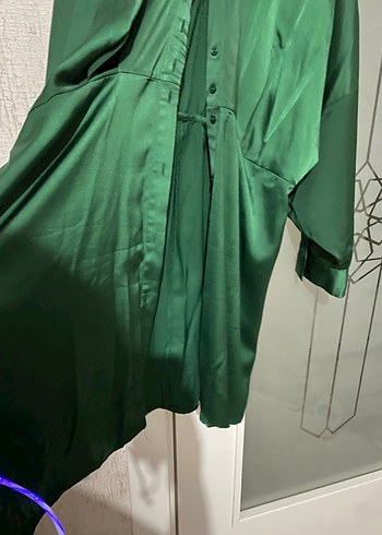 Uzun Yeşil Saten Elbise - Görsel 8